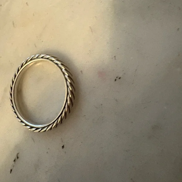 GUC David Yurman band ring. .925. Size 8.5 almost 9 - Picture 6 of 9